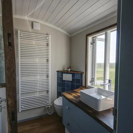 Camping Schaeferwagen Tiny House Auf Dem Friesenhof *